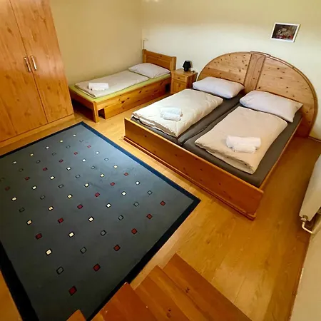 Kucko Apartman Apartment *